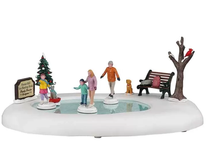 Lemax 04715 - Family Skating Day, Battery-Operated (4.5-Volt) - Table Pieces