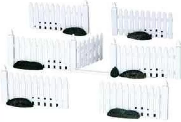 Lemax 14388 - Plastic Picket Fence, Set Of 7 - Christmas Village Misc. Accessories