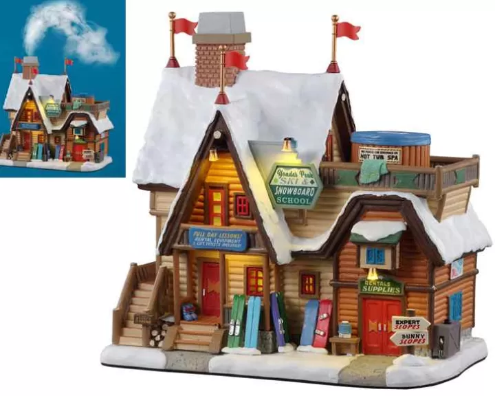 Lemax 15743 - Yonder Peak Ski & Snowboard School, With 4.5V Adaptor - Vail Village
