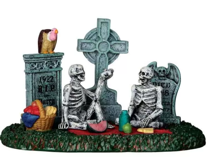 Lemax 63263 - Graveyard Picnic - Spooky Town Accessories