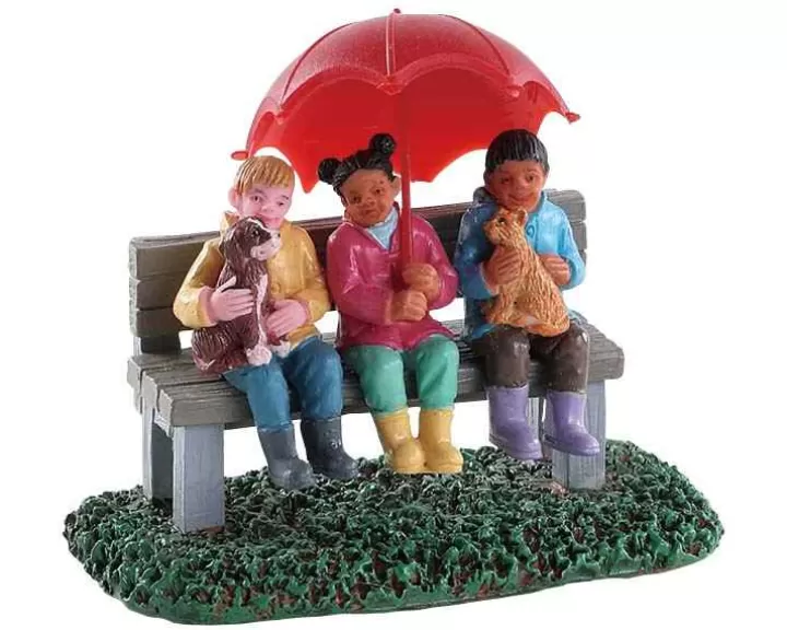 Lemax 82577 - Rainy Day With Friends - Figurines