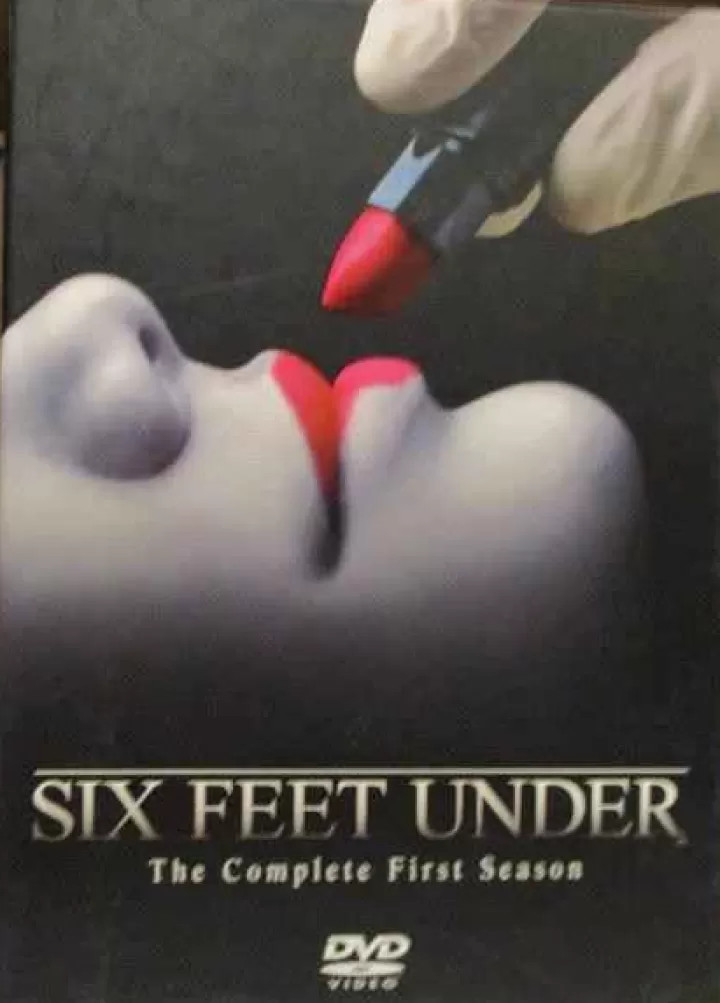 Villages of Fun Six Feet Under - Season 1